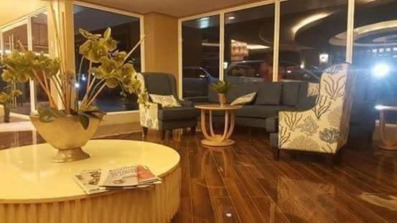 Shell Residence C6 Shortwalk Mall Of Asia Manilla Buitenkant foto